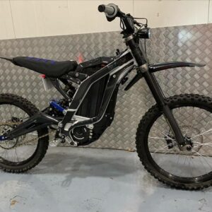 Used 2023 Surron Light Bee X 60V 6000W – Black Silver Carbon Blue CNC Edition